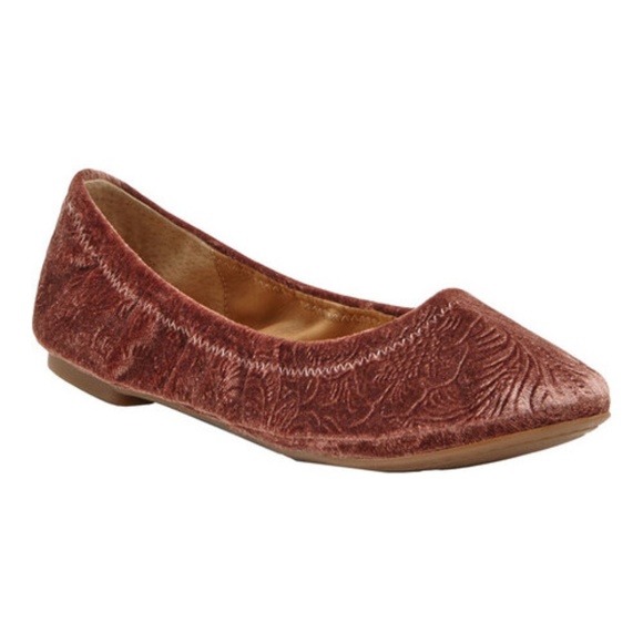 Lucky Brand Shoes - Lucky Brand Emmie Flats in Sable color